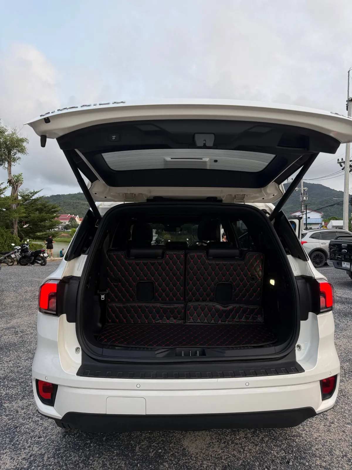 Ford Everest Titanium+ — аренда на Пхукете, фото 5