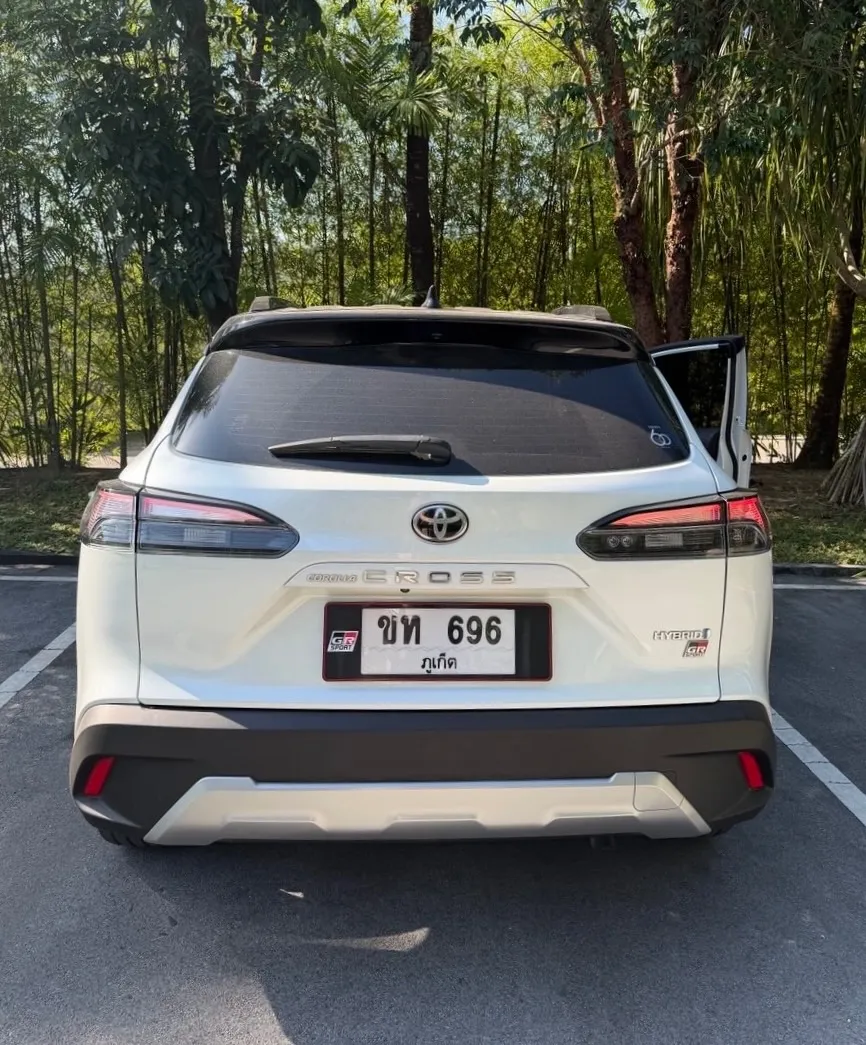 Toyota Corolla Cross Hybrid — аренда на Пхукете, фото 3
