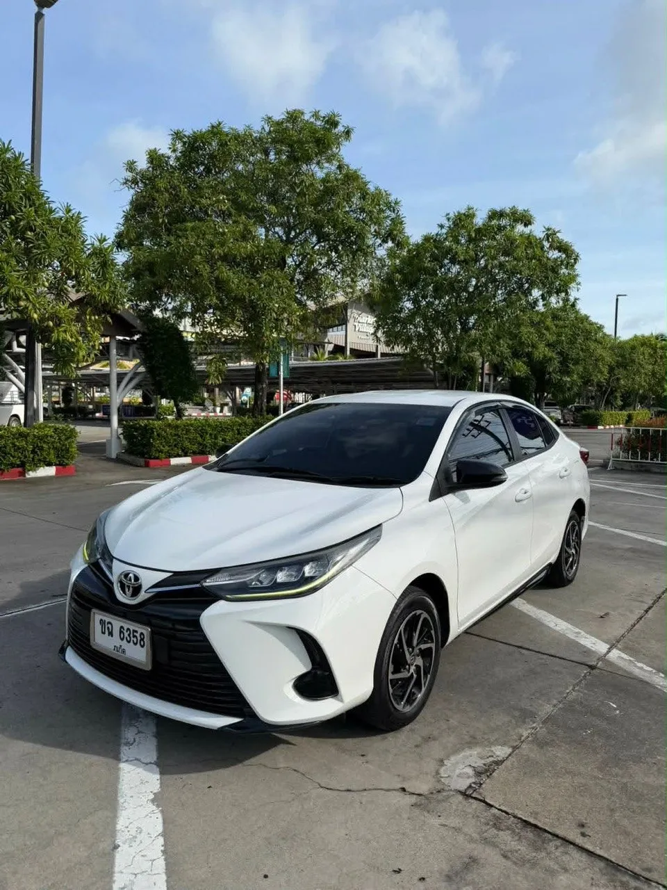 Toyota Yaris Sedan — аренда на Пхукете, фото 1