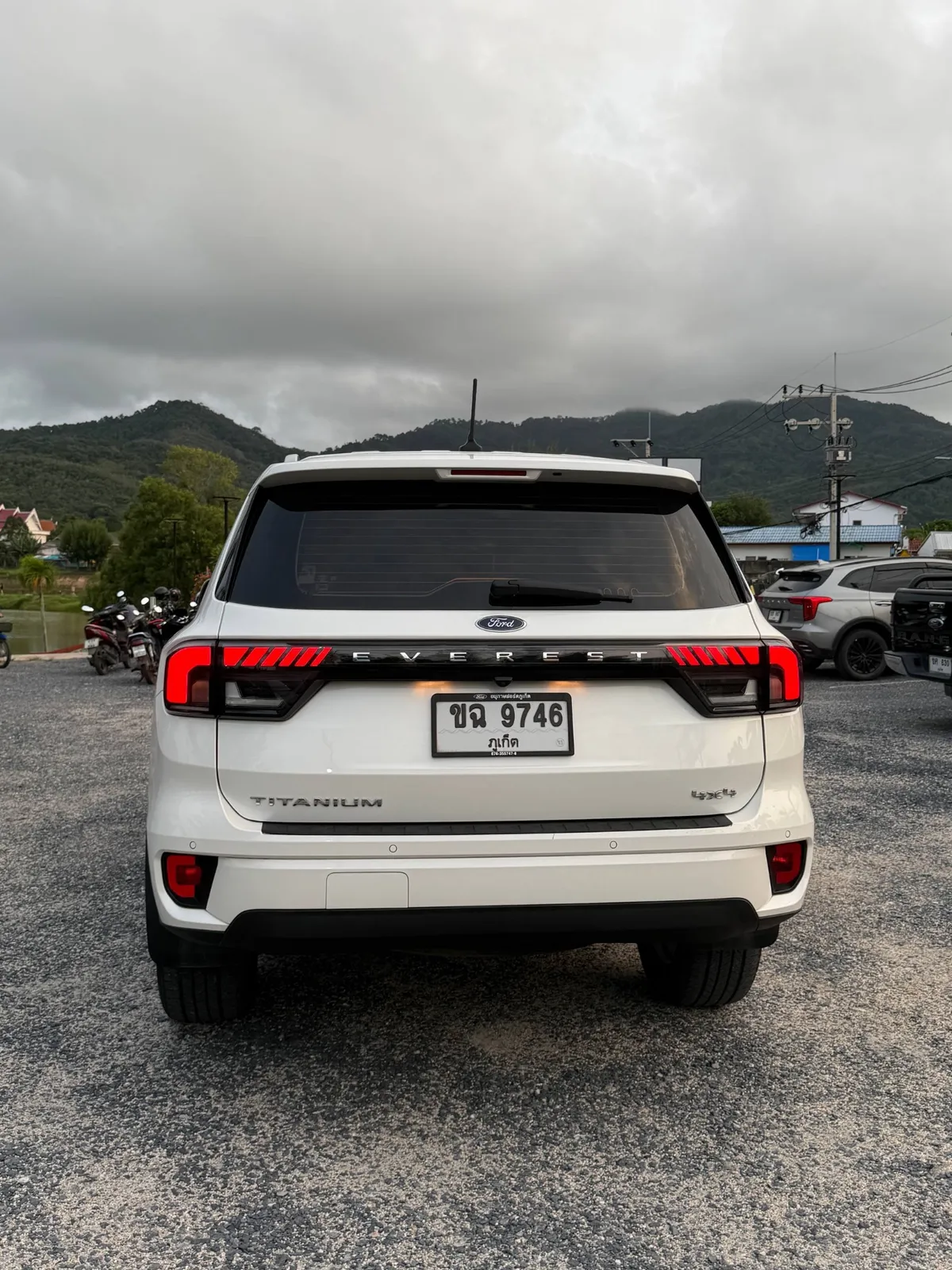 Ford Everest Titanium+ — аренда на Пхукете, фото 4