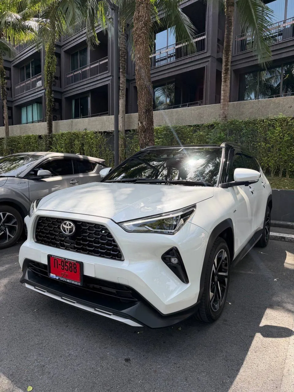 Toyota Yaris Cross Hybrid — аренда на Пхукете, фото 1